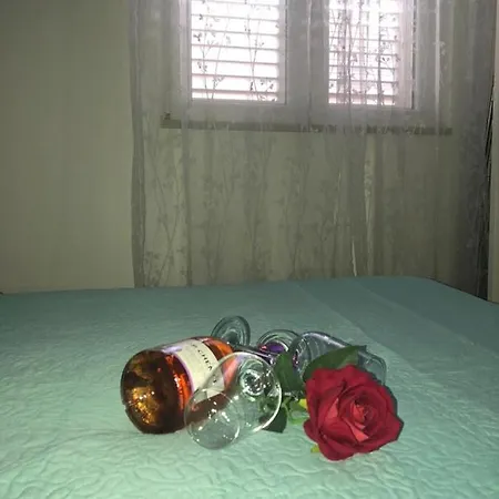 Ivesic Apartment Makarska