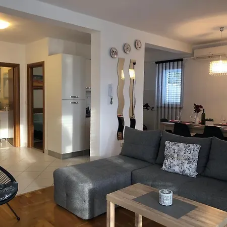 Ivesic Apartmán *