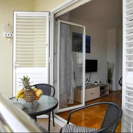 Ivesic Apartmán